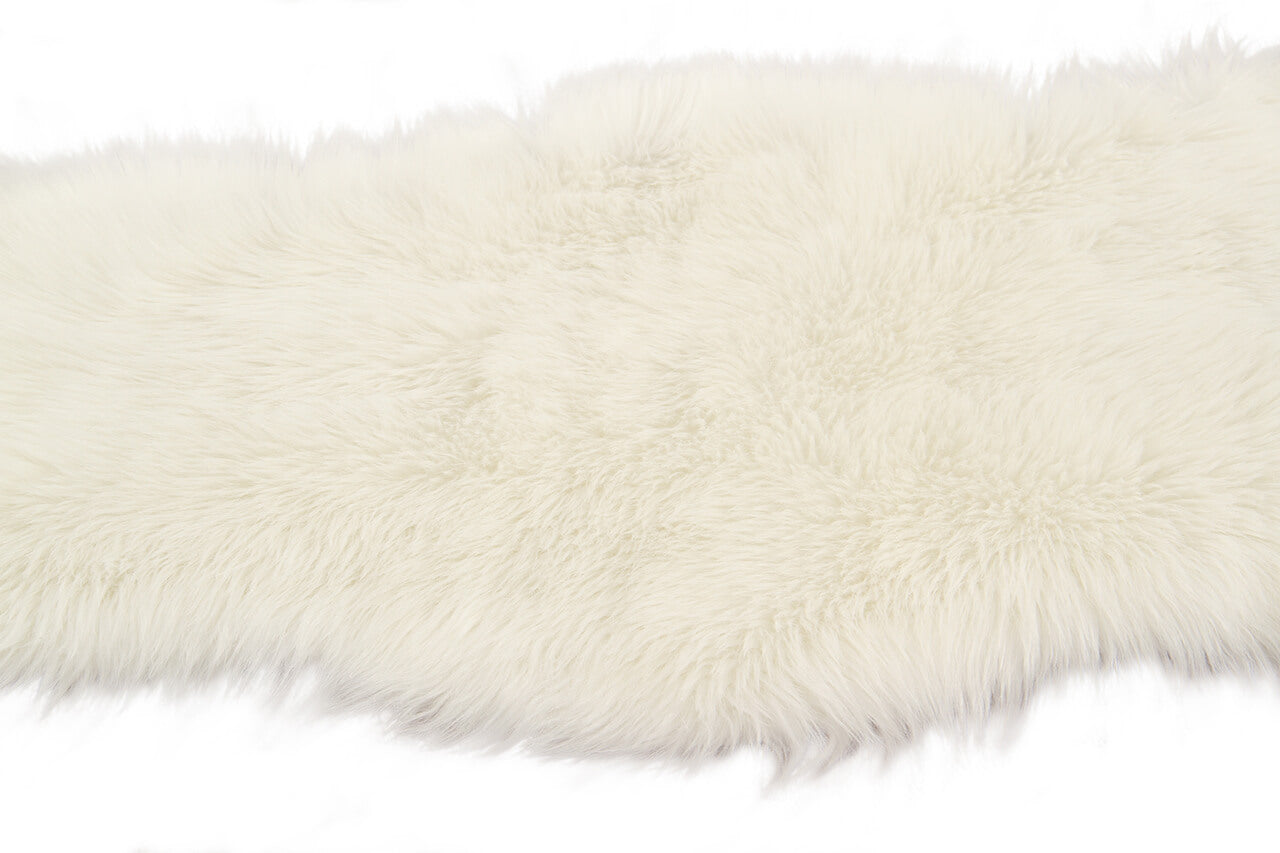Eco Lambskin Bianco in Finta Pelliccia – Plaid, Tappeto o Coprisedia – Morbido, Elegante - Image 3