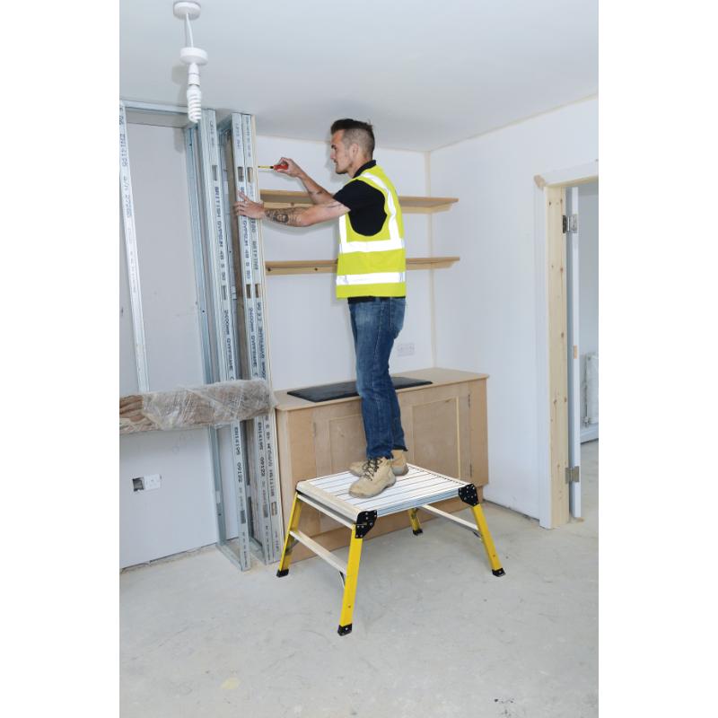 Werner Odd Job 600 x 600 Fibreglass Work Platform - Image 3