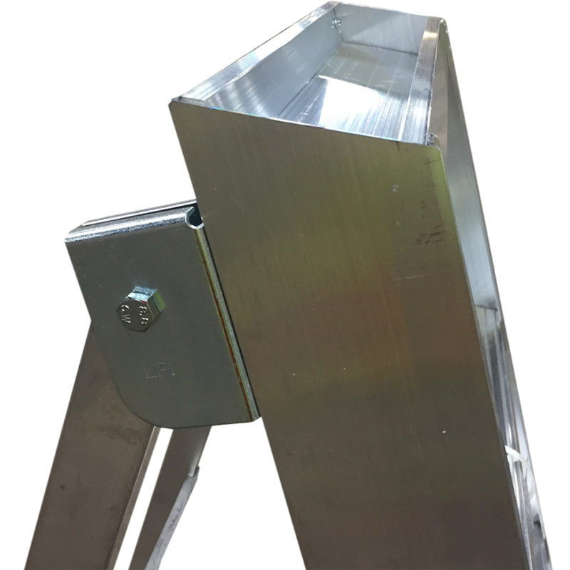 LFI TuFF Aluminium 4 Tread Platform Step Ladder - Image 3